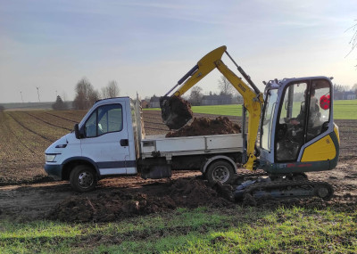 Zdjęcie przedstawiające ofertę Usługi minikoparką – Łańcut i okolice